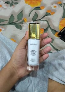 swiss beauty shiny primer  Flawless Finish
