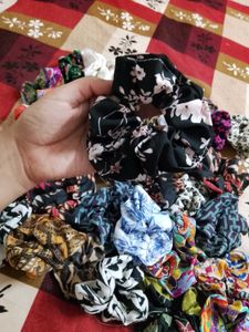 Hairs Scrunchies Pack Of 7