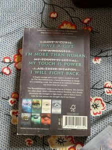 Shatter Me by Tahereh Mafi