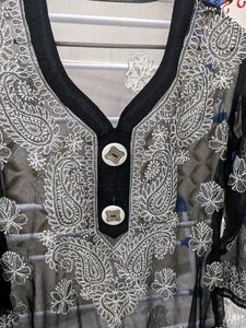 Luchnowi Kurti
