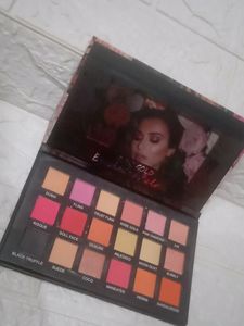 Rose Gold Eyeshadow Padette