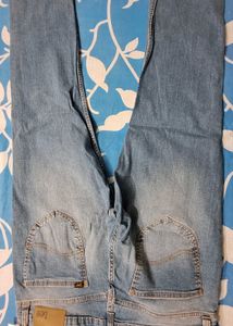 Brand New LEE jeans