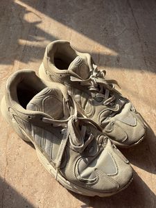 Adidas Yung-1 Sneakers