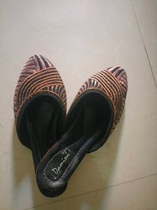 Damini Embellished Ethnic Mules