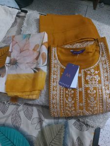 Elegant Mustard Kurta Set