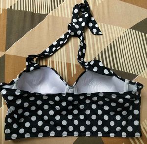 👙Black &amp; White Polka Dot Bikini swim top 🏖️