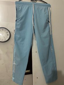 blue lower for women