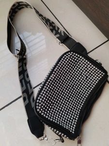 Stylish Rhinestone Crossbody Bag