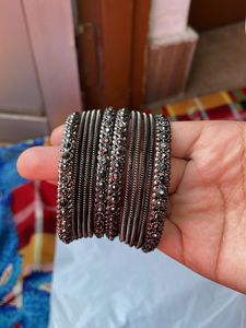 Elegant Bangle Set