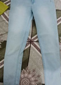 Denim  and kurti affordable yet classy combo 🎀💅�