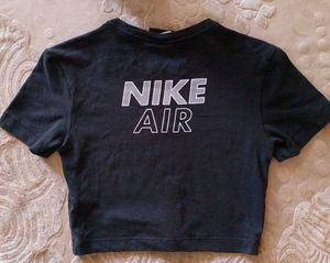 Nike Air Crop Top.