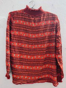 🔥 Vibrant Red Printed High-Neck Top 🔥