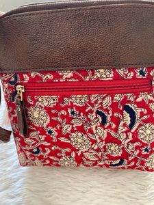 Women Red And Brown Printed Slingbag
