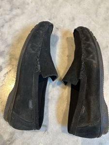 Red Tape Black Loafers For Men