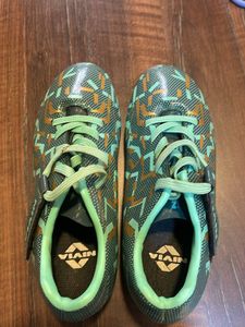 Girls Football Shoes