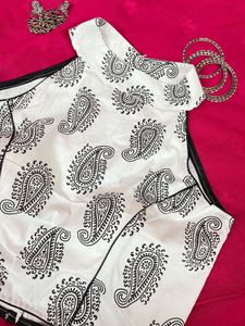 Halter Neck Design Blousee