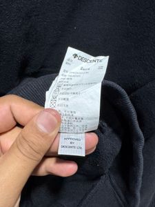 Descente Black Long Sleeves Hoodie