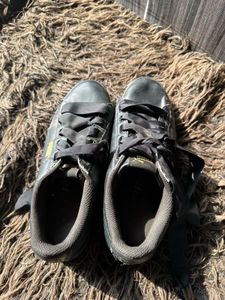 Puma Sneakers