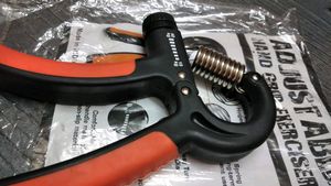 Hand Gripper Very Useful To Relieve Hand Pain And Exercise