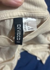 H&amp;M Causal Top