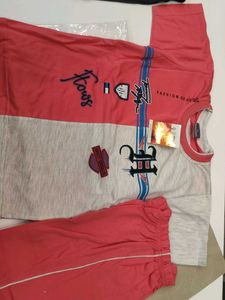 Kidz Core Graphic Tee - Size 26