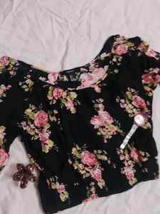 FOREVER 21 BLACK TOP