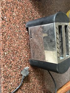 Inalsa Toaster