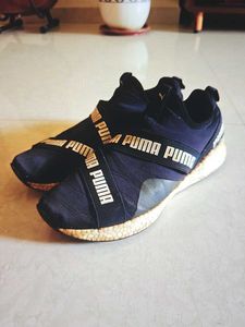 Puma Sneakers
