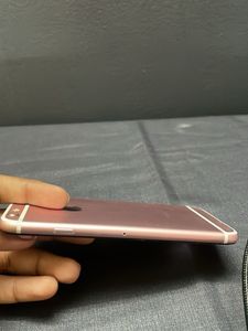 iPhone 6s - 64gb urgent sale