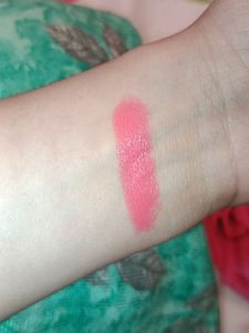 My Glamm Lit Satin Matte Lipstick