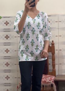 SHORT KURTI