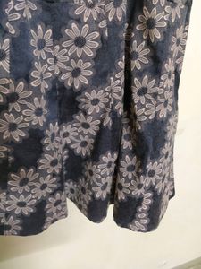 Knee Length Grey Pinkish Coloured Skirt