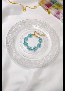 Blue Flower Beaded Bracelet