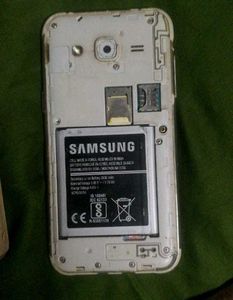Samsung J2