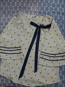 Cute Triangle Print Tie Top