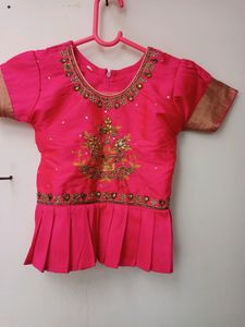 Pattu Pavada