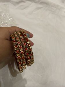 Red &amp; Gold Bangle Set