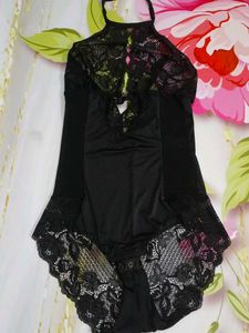 (1133)Lace Detail Bodysuit