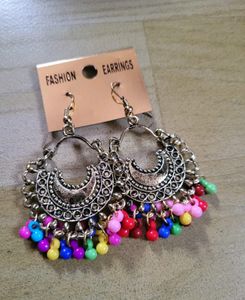 Lovely Kan Bala With Multicolour Beads
