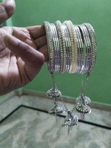 Elegant Bangle Set
