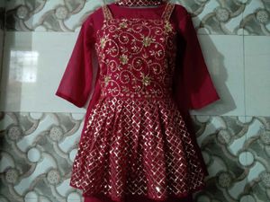 stylish dress grara top