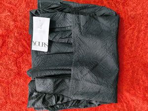 Chic Black Peplum Top🖤✨