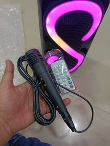 New Bluetooth Speaker With Karoke Mic