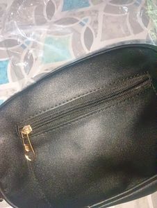 🖤New Slingbag For Girls🖤