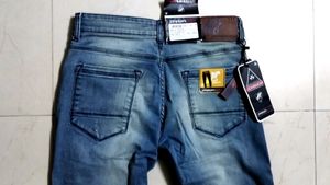 Men&#39;s Slim Fit Jeans - New with Tags