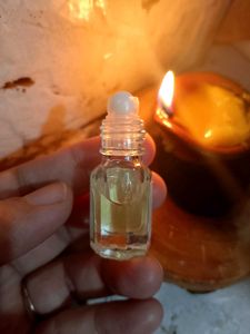 Sandalwood Indian Attar by Raahi Parfums