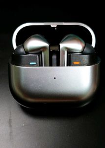 Samsung Galaxy Buds 3 Pro ANC Scratchless Cond