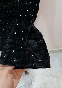 Elegant Black velvet Mini Dress