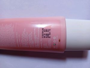 Watermelon Cooling Sun&#39;s Cream