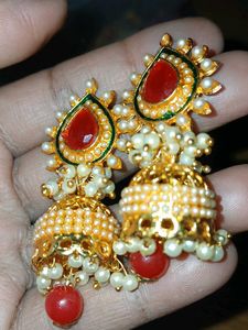 Trendy EARRINGS